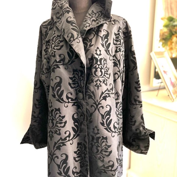 NWT Dorman Boutique Black Blazer Rain Jacket with Velvet Floral Detail Size 3XL - Picture 1 of 11